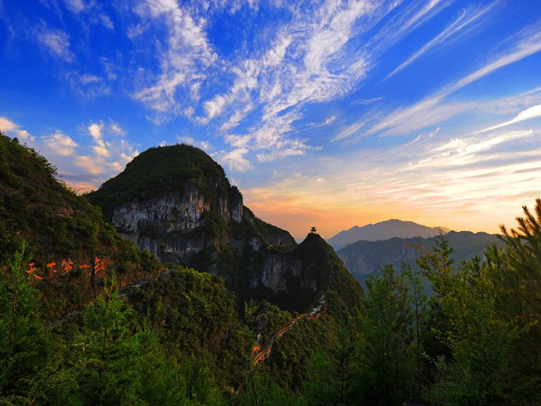 Yunyang Longgang National Geopark Yunyang Longgang National Geopark